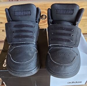 Adidas Hoops Midi 2.0 1